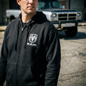 Dodge RAM Kapuzenjacke - Basic limited